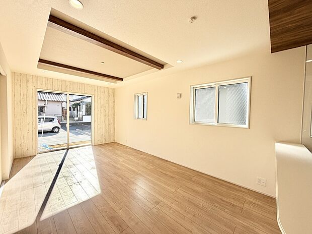 【ダイニング】■何気ない毎日を特別にする、癒しの空間