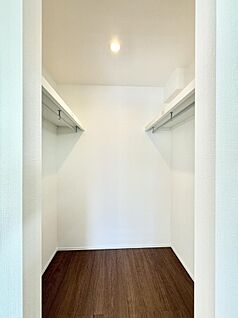 ウォークインクローゼット