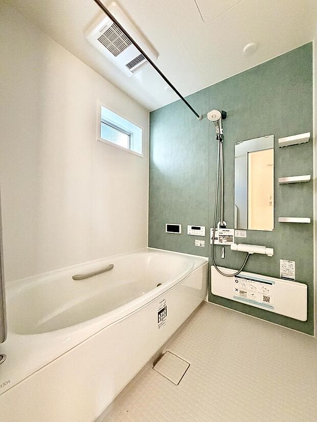 【浴室】■家族みんなが気持ちよく使える設計です