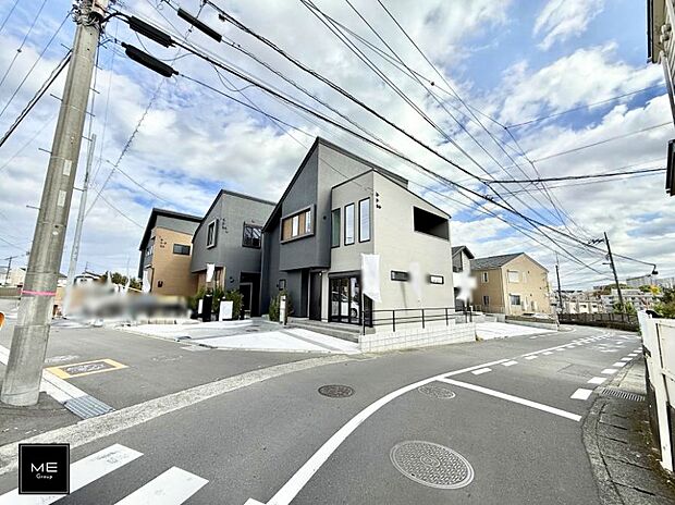 【前面道路含む現地写真】■家族とのお出かけが楽しくなる環境です