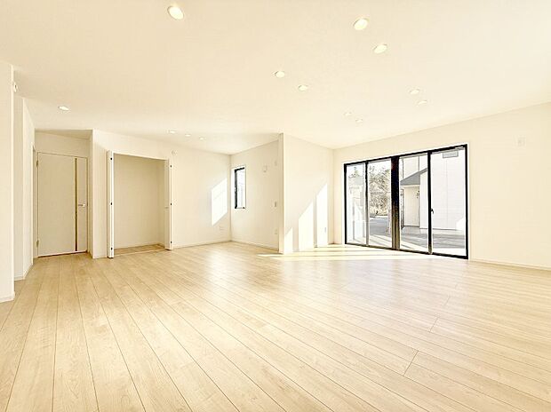 【ダイニング】■何気ない毎日を特別にする、癒しの空間