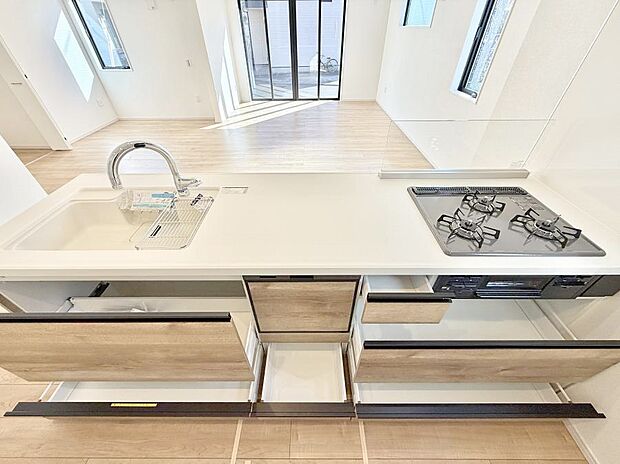 【キッチン】■料理がもっと楽しくなる、快適なキッチン空間