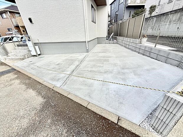 【駐車場】■カースペース有