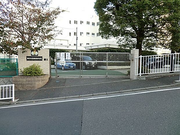 横浜市立深谷台小学校（約1,600m・徒歩20分）