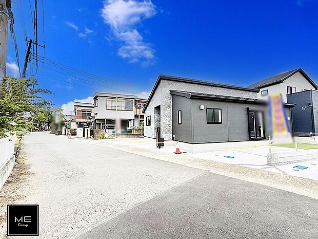 【前面道路含む現地写真】■この道を歩けば、毎日が少し特別になる