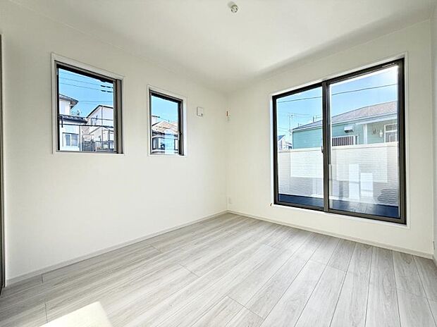 【子供部屋】■仕事や勉強のスペースに使うことで、集中しやすく静かな環境が整います