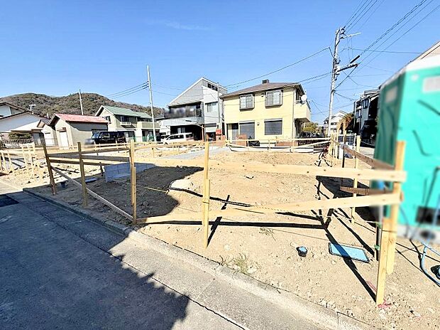 【現地外観写真】■家族みんなが笑顔で過ごせる、安心感のある住まい