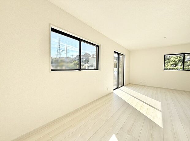 【リビング】■自然と会話が生まれる、心地よいひととき