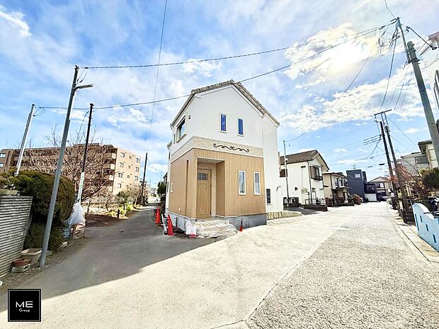 【前面道路含む現地写真】■新しい住まい、街の新しい風景