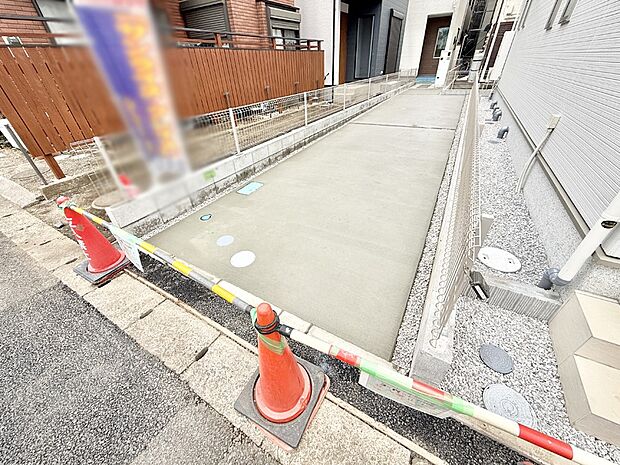 【駐車場】■快適な駐車スペースで安心