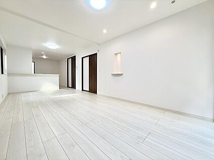 リビングダイニング