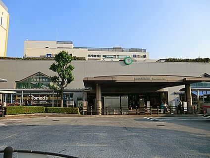 田園都市線「青葉台」駅 2000m(25分)