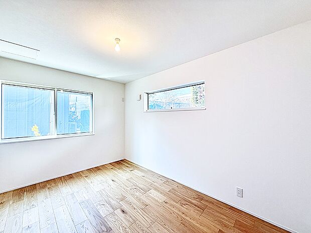 【寝室】■家具をうまく配置すれば広々とした空間を使い動きやすく、リラックスした時間が過ごせます