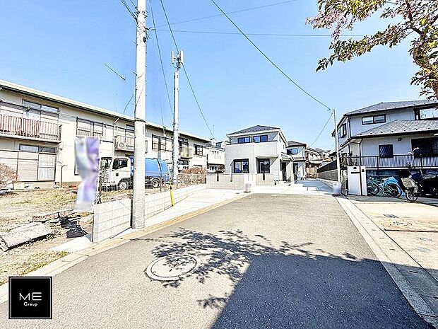 【前面道路含む現地写真】■新しい住まい、街の新しい風景