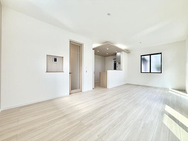 【ダイニング】■何気ない毎日を特別にする、癒しの空間