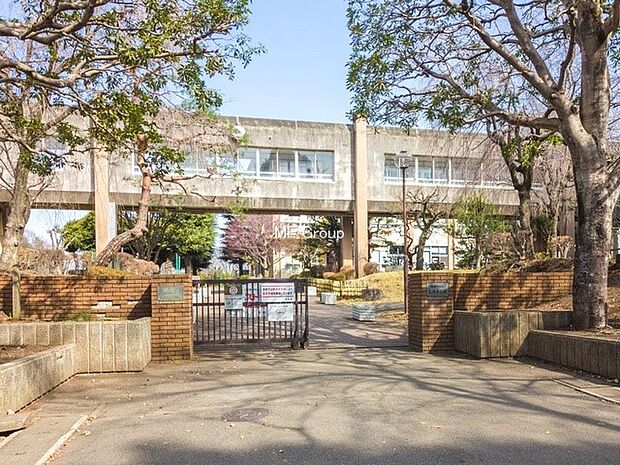 相模原市立上溝中学校（約750m・徒歩10分）