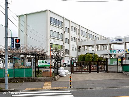 茅ヶ崎市立鶴が台中学校 1100m(14分)