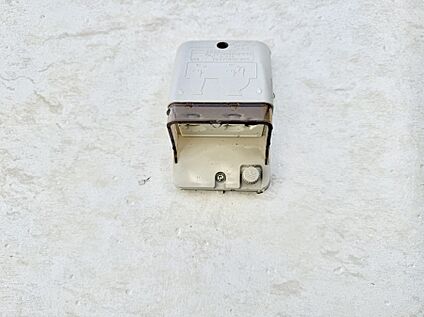 屋外コンセント