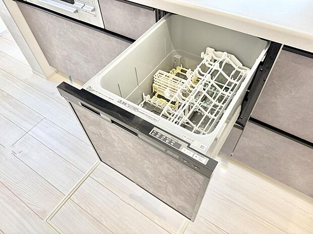 【食洗機】■手間なく洗浄！食器をピカピカに仕上げてくれます