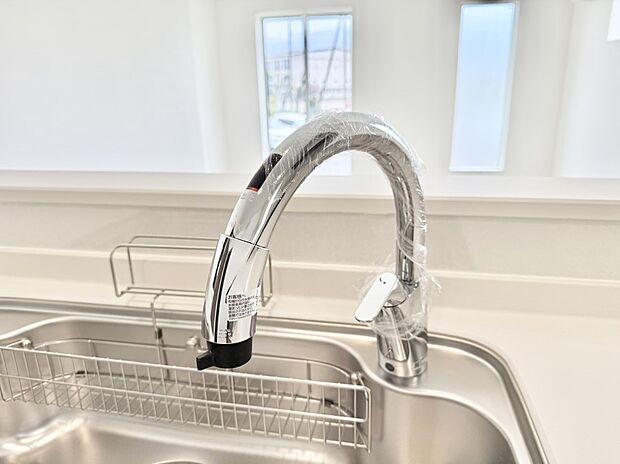 【浄水器】■不純物をしっかり除去して安心して飲めます