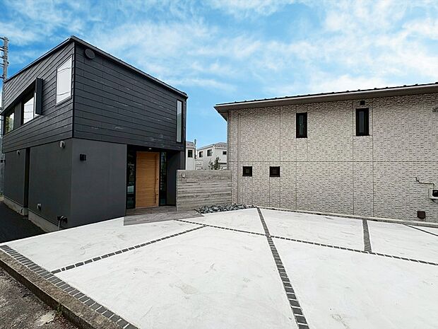 【駐車場】■カースペース有