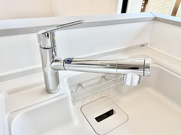 【浄水器】■不純物をしっかり除去して安心して飲めます