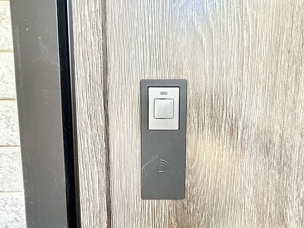 【スマートキー】■鍵を取り出さずに便利に操作できて快適