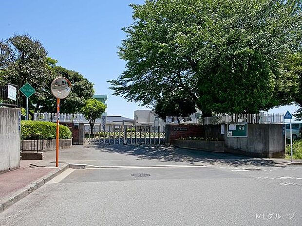 厚木市立鳶尾小学校（約350m・徒歩5分）