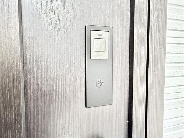 【スマートキー】■鍵を取り出さずに便利に操作できて快適