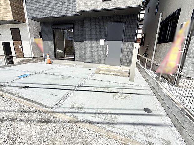 【駐車場】2号棟 ■自宅にカースペースがあると助かります