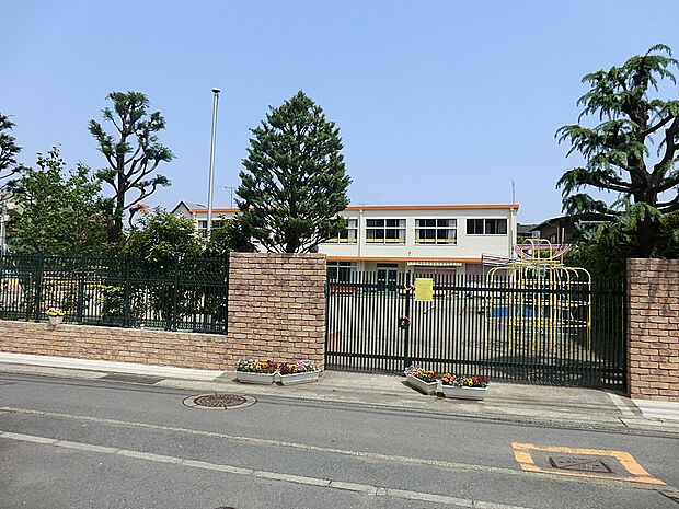 川崎若葉幼稚園(約1,400m・徒歩18分)