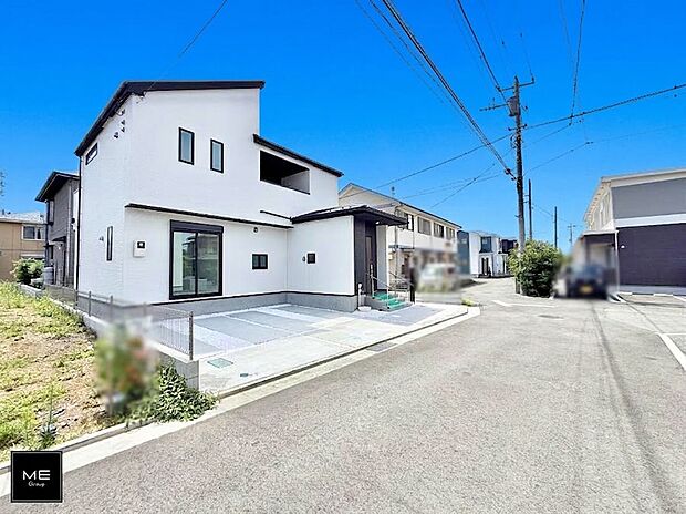 【前面道路含む現地写真】■この道を歩けば、毎日が少し特別になる