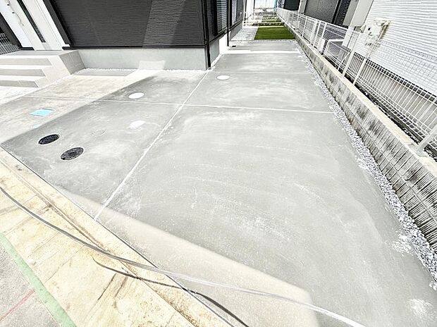 【駐車場】12号棟 ■自宅にカースペースがあると助かります
