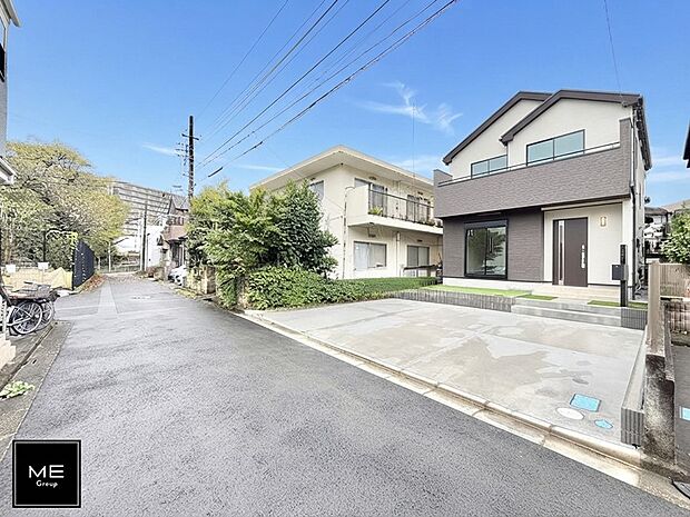 【前面道路含む現地写真】■新しい住まい、街の新しい風景