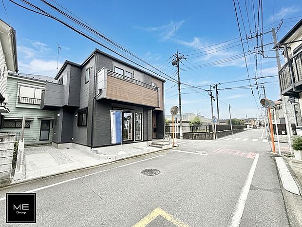【前面道路含む現地写真】■この道を歩けば、毎日が少し特別になる