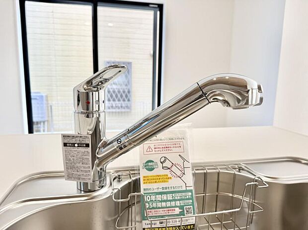 【浄水器】■清潔でおいしい水を手軽に供給してくれます