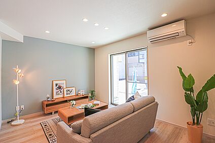 【ドリームタウンシリーズ施工例：リビング】