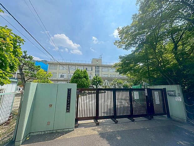 宇治市立三室戸小学校