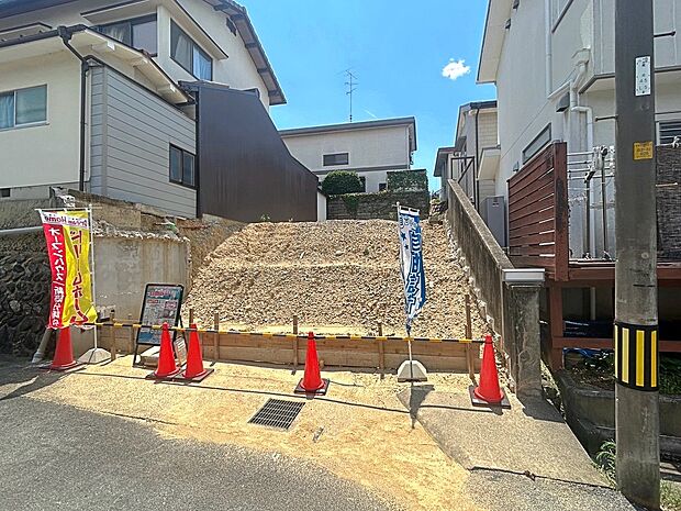 【現地写真】詳しい資料のご請求は【無料資料請求する(無料)】お家見学のご依頼【見学予約をする(無料)】ボタンへ!お電話でのお問い合わせも大歓迎です!0120-451-860 現地(2026年7月)撮影