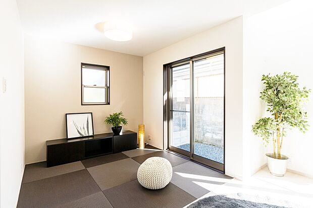 【ドリームタウンシリーズ施工例】
■京都各地のモデルハウスへご案内致します。ドリームタウンシリーズの仕様を見て頂く事ができます。一緒にイメージを膨らませましょう。