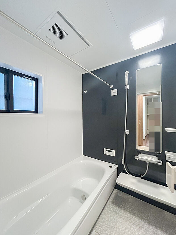 【R7.7完成!】1日の疲れをゆったりと癒すことができる浴室です!
室内(2025年9月)撮影