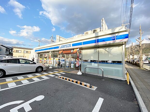 ローソン山科大塚店