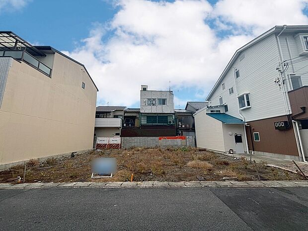 【【現地】】現地はもちろん、スーパー・コンビニ・ドラッグストア・小学校・中学校などの位置確認も一緒にご案内させていただきます♪現地（2025年12月）撮影