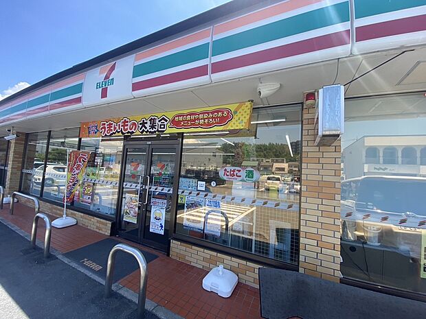 セブン-イレブン 浜松鴨江３丁目店（約160m）