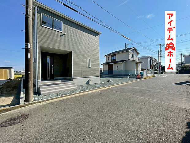 【全体 外観写真】 当日の案内も可能です♪
お気軽にお問い合わせください!