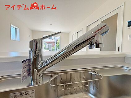 １号棟　浄水器内蔵型水栓