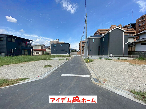 【前面道路写真】 当日の案内も可能です♪
お気軽にお問い合わせください!