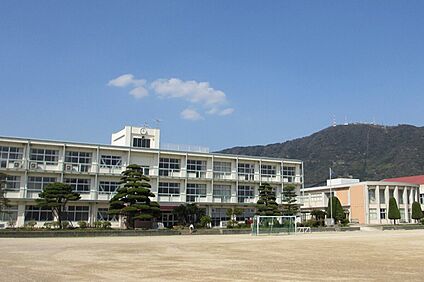 防府市立牟礼小学校 1100ｍ(徒歩16分)