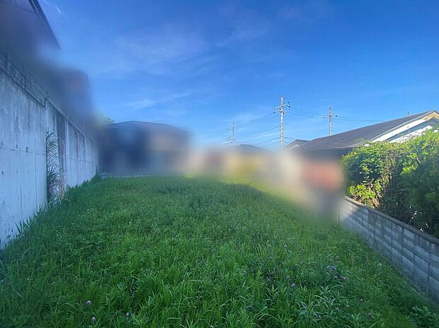 庭も広々!子供もペットものびのび遊べます!