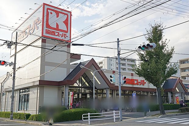 関西スーパー琵琶店